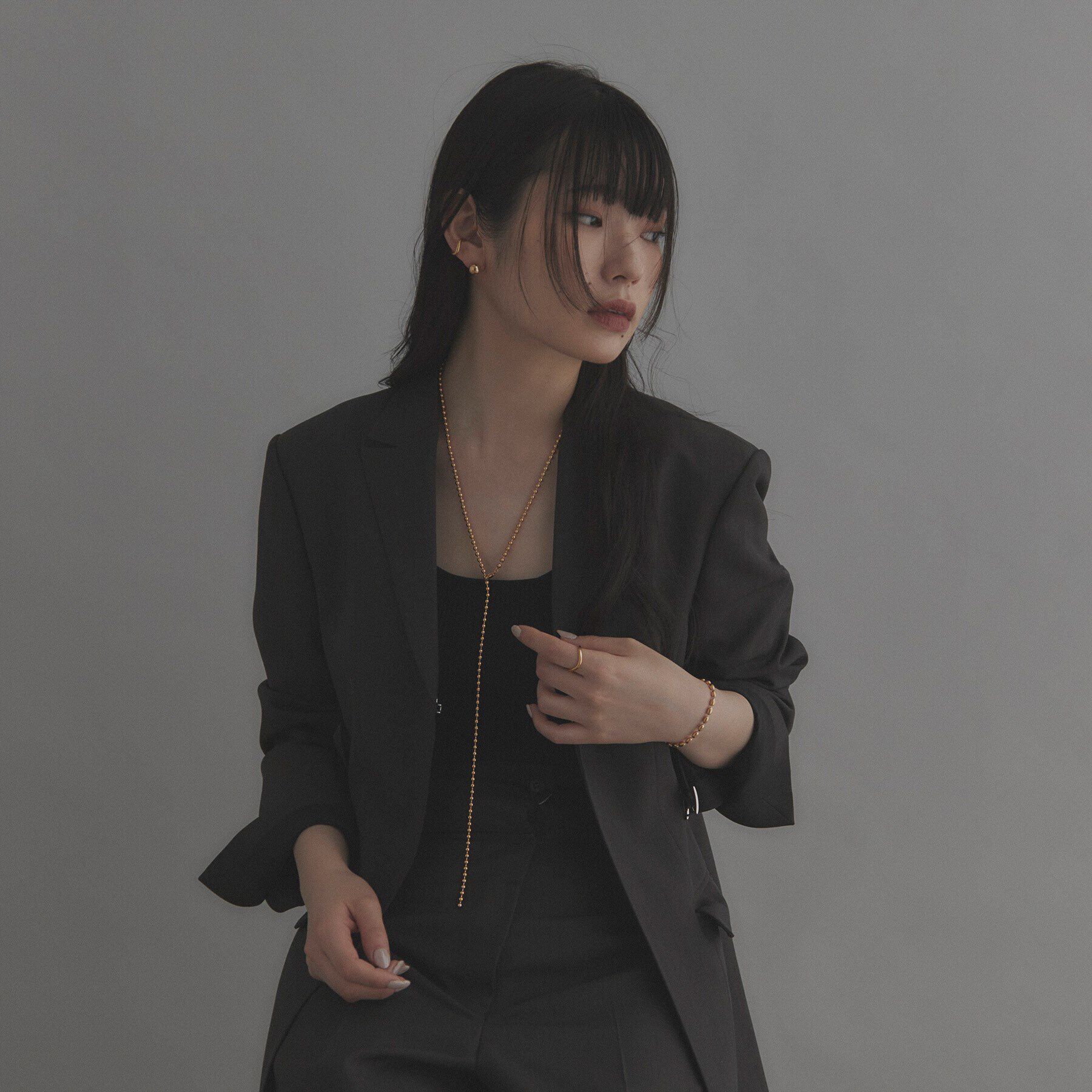 COCOSHNIK ONKITSCH「シルバー ラインイヤーカフ カーブ GP」|イヤリング|