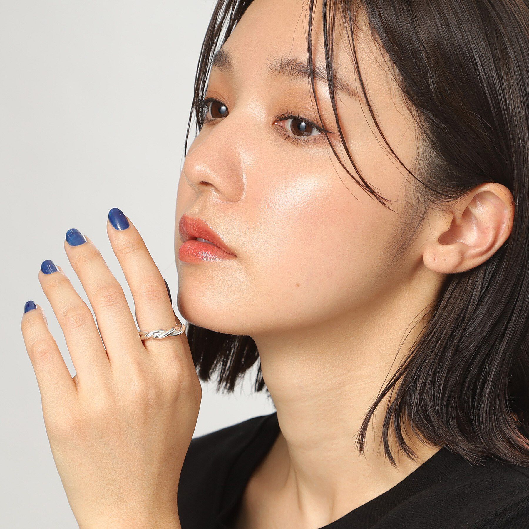 COCOSHNIK ONKITSCH「シルバー ラインリング ツイスト」|リング|