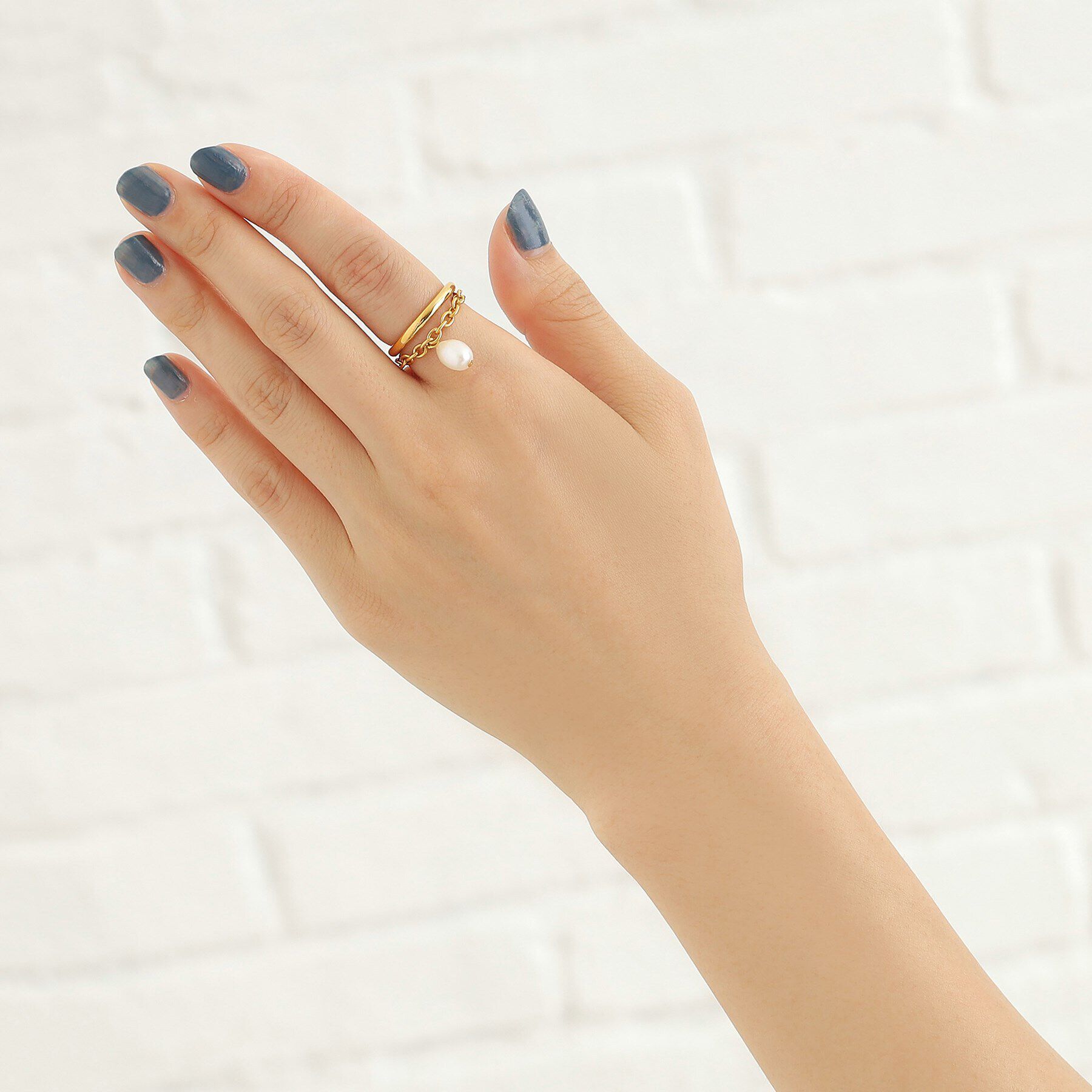 COCOSHNIK ONKITSCH「シルバー ドレープチェーン パールリング GP」|リング|