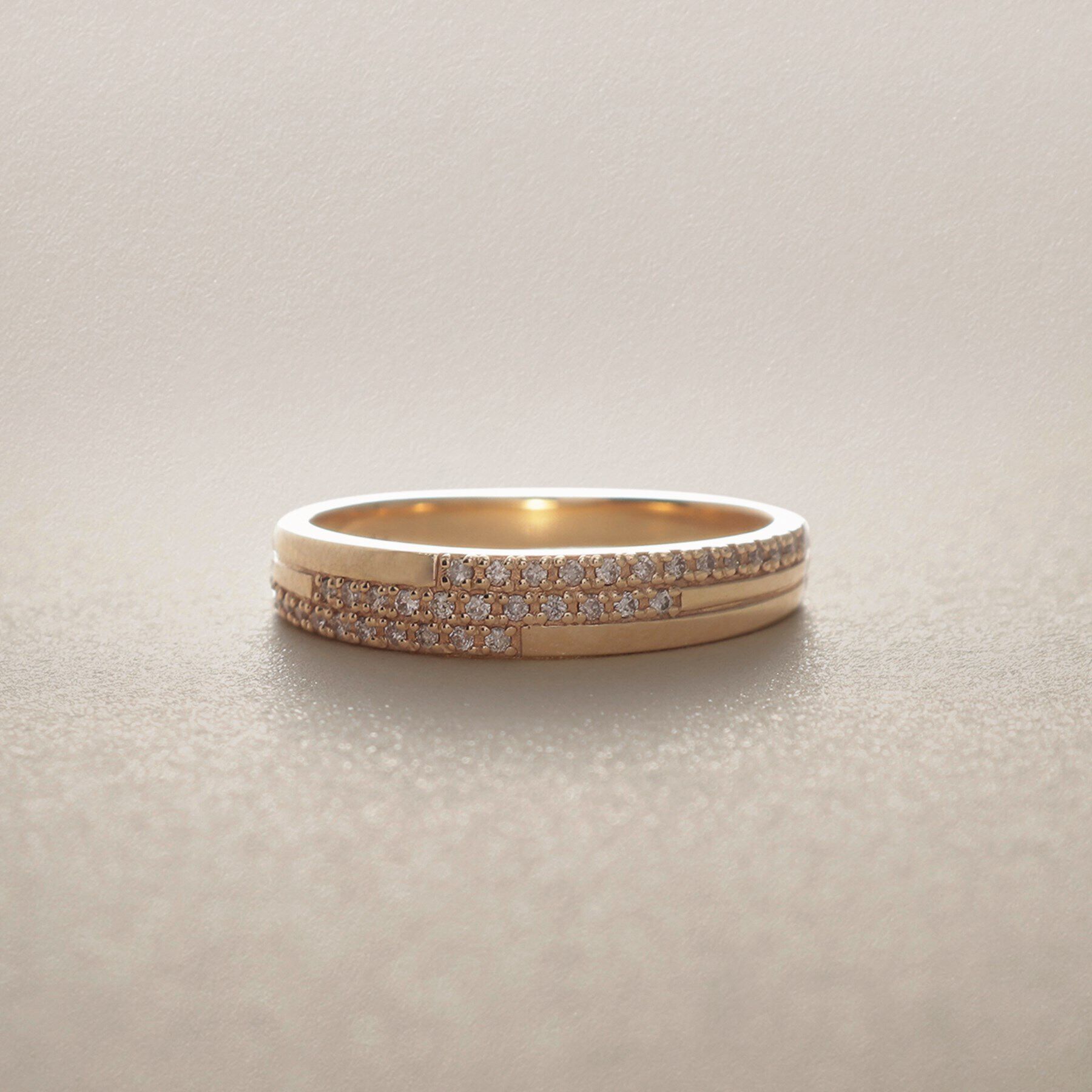 COCOSHNIK「K10ダイヤモンド オルタネートパターン リング」|リング|