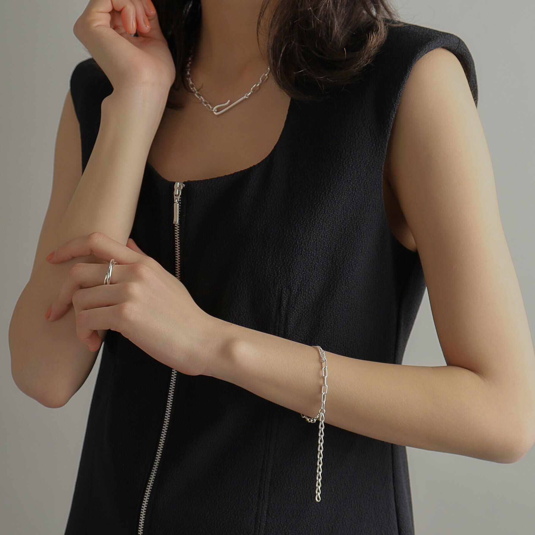 COCOSHNIK ONKITSCH「シルバー ハンギングマルチチェーン ブレスレット」|ブレスレット・バングル|