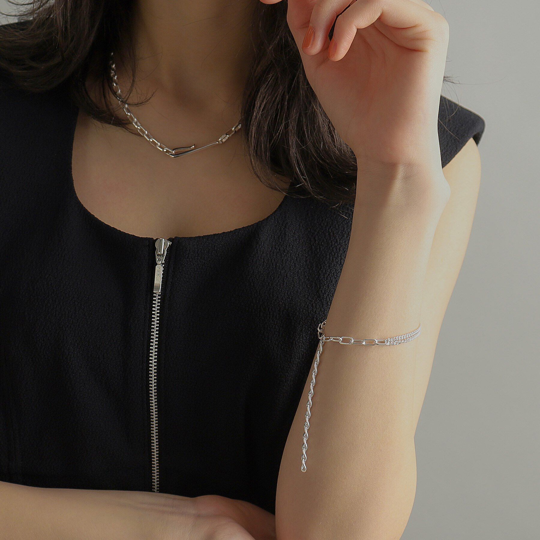 COCOSHNIK ONKITSCH「シルバー ハンギングマルチチェーン ブレスレット」|ブレスレット・バングル|