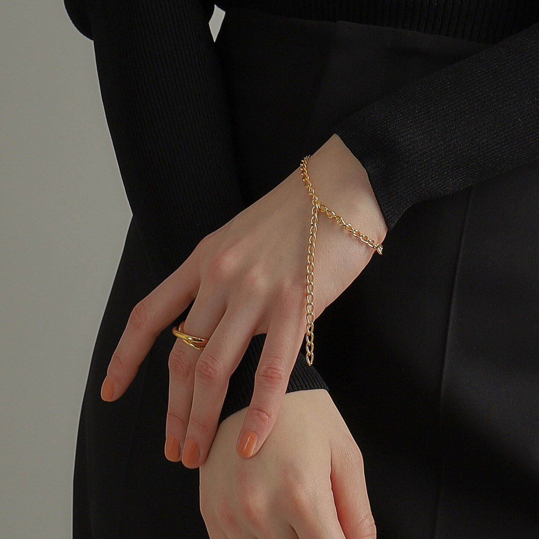 COCOSHNIK ONKITSCH「シルバー ハンギングロングカーブチェーン ブレスレット GP」|ブレスレット・バングル|