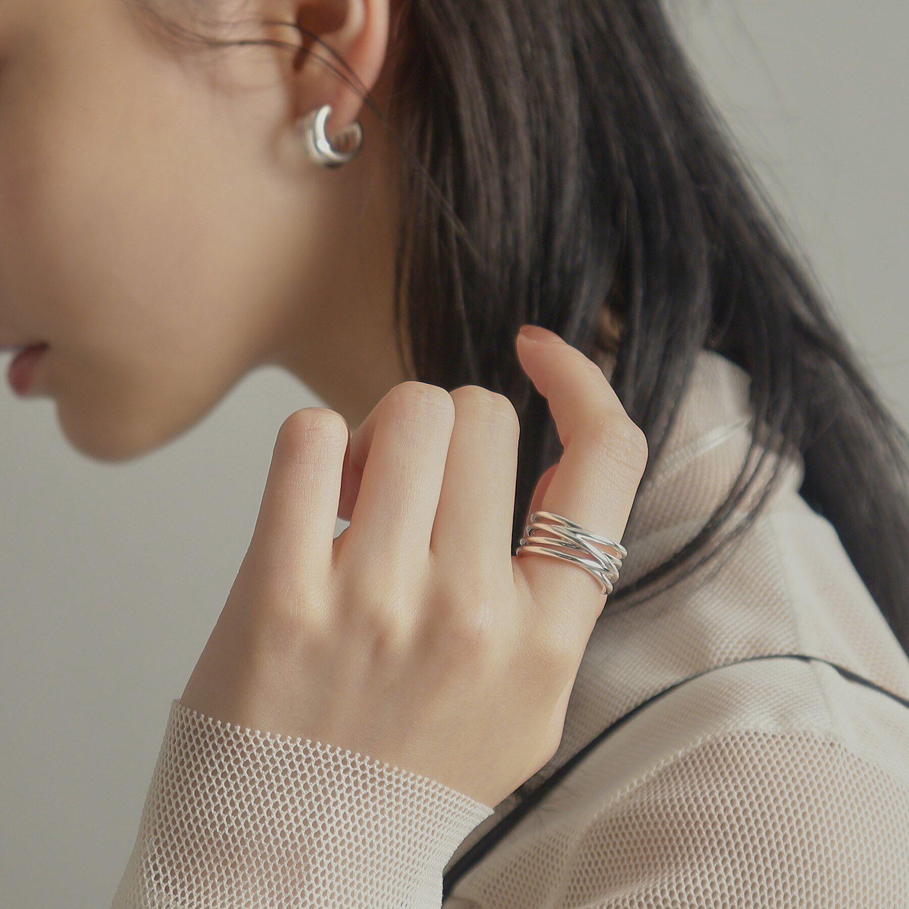 COCOSHNIK ONKITSCH「シルバー クロッシングラインリング」|リング|