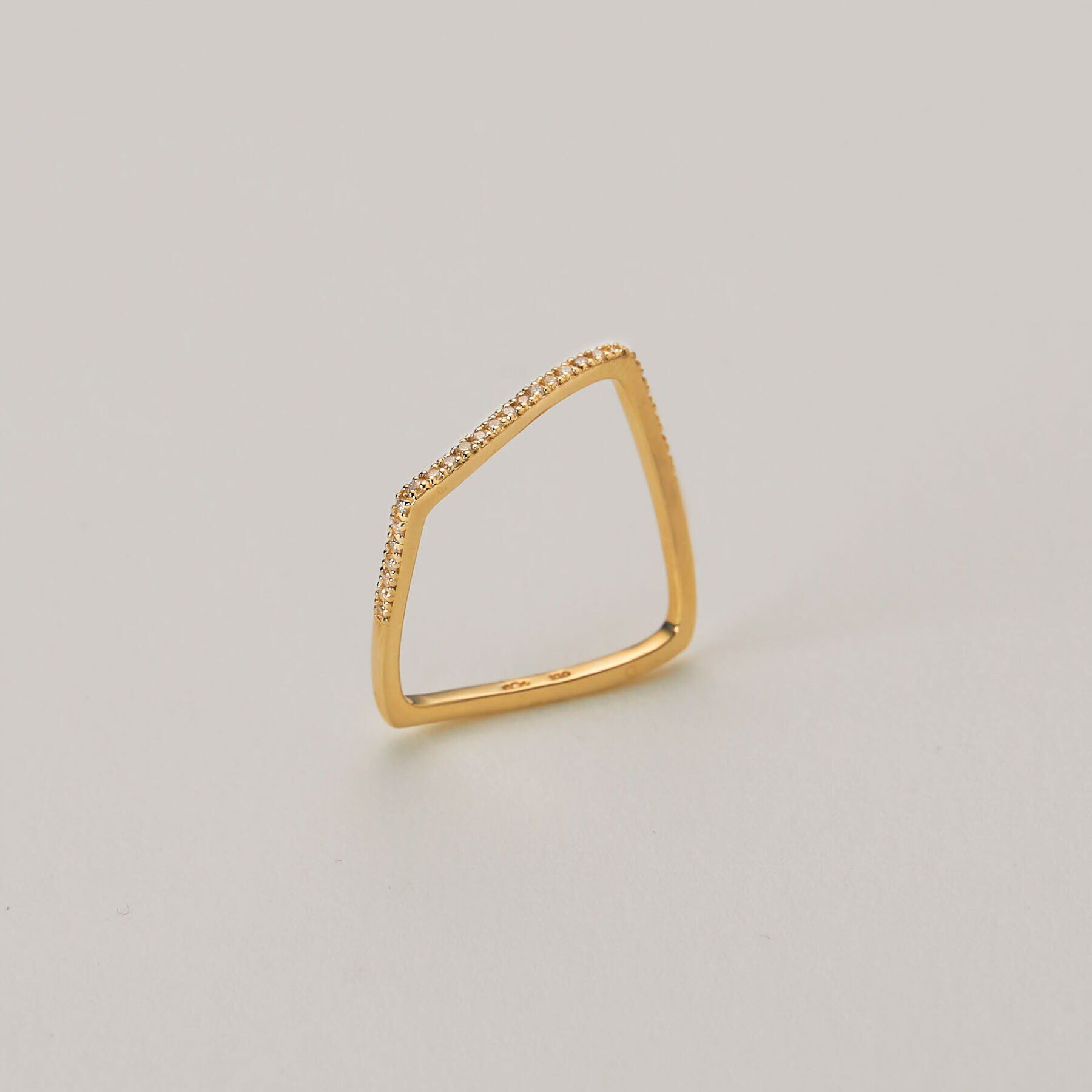 COCOSHNIK「K10ダイヤモンド S字スクエア リング」|リング|