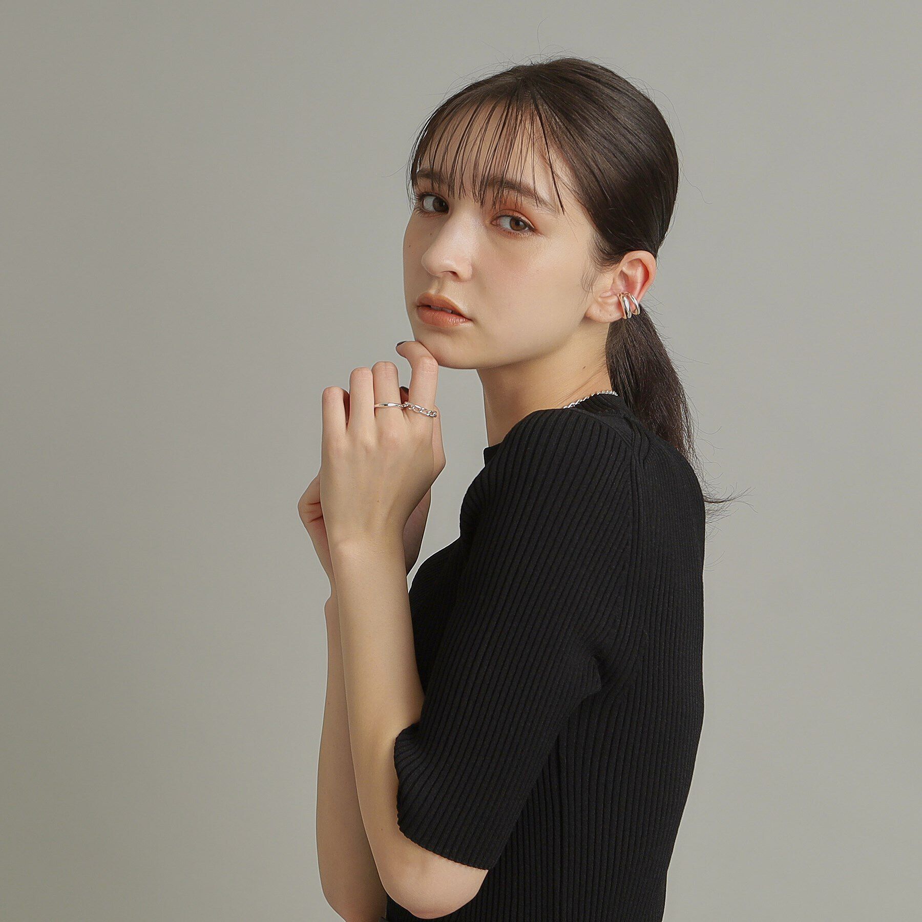 COCOSHNIK ONKITSCH「シルバー チェーンリング ロングカーブ」|リング|