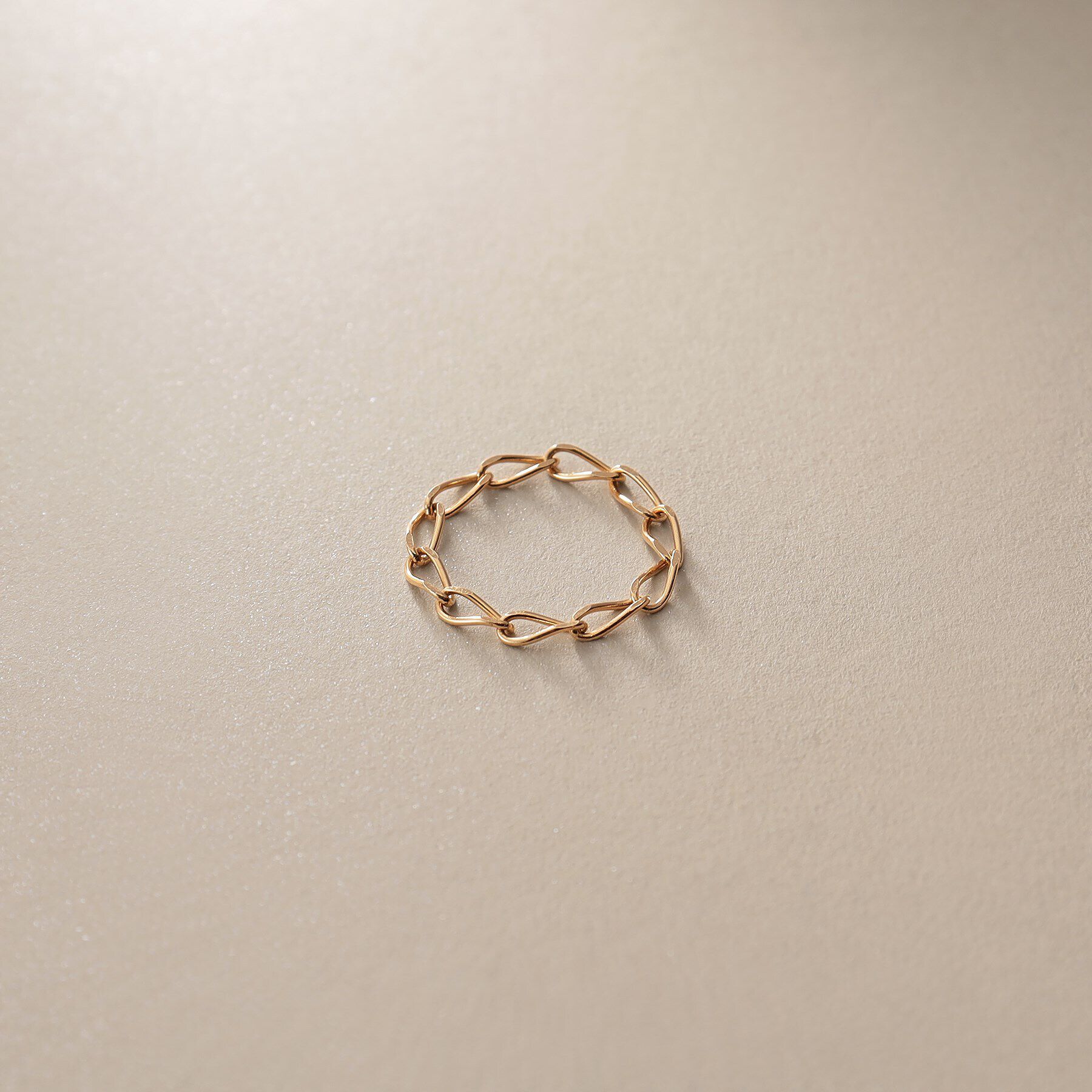 COCOSHNIK「K18ロングキヘイチェーン リング」|リング|