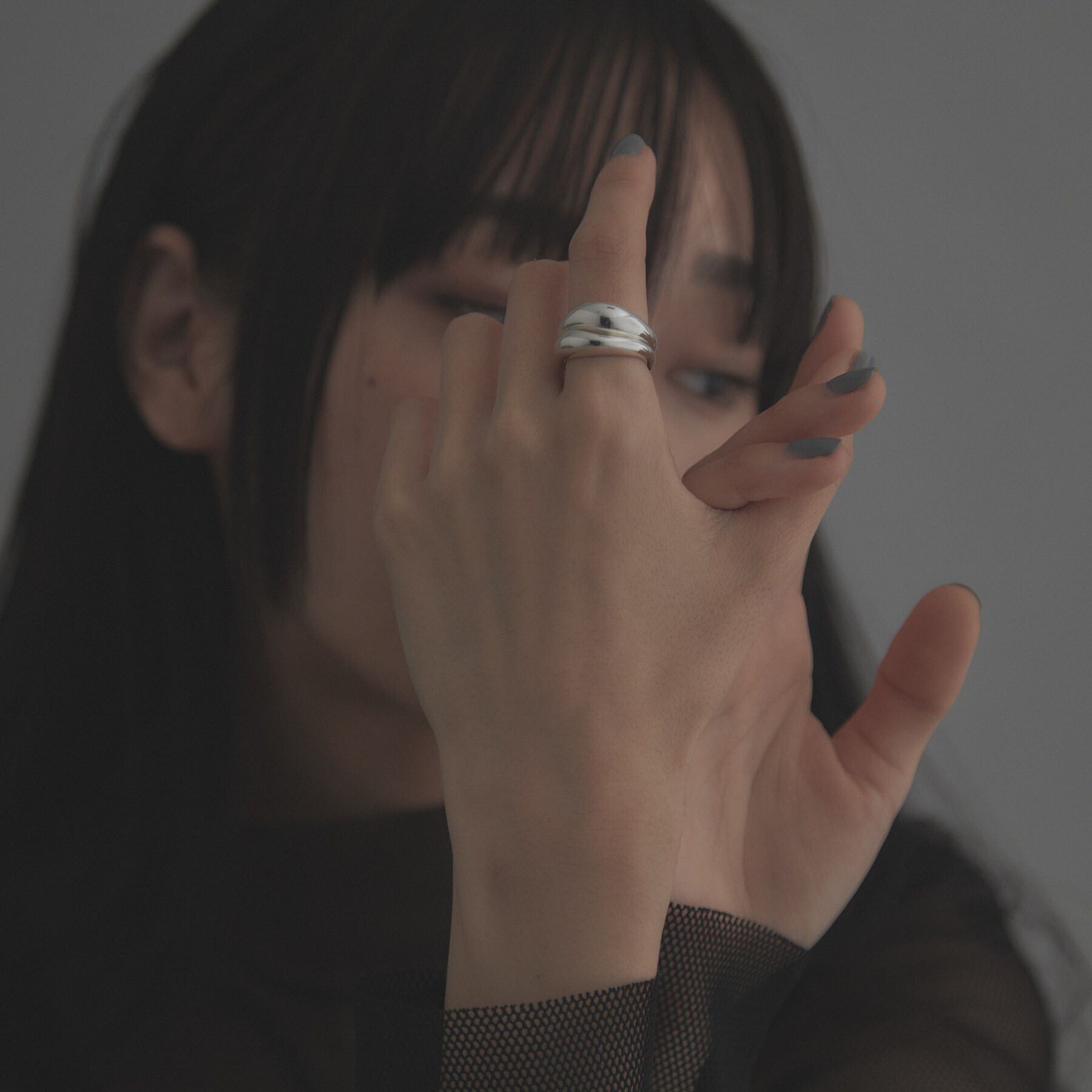 COCOSHNIK ONKITSCH「シルバー【サステナブル】ニュアンススタックリング」|リング|