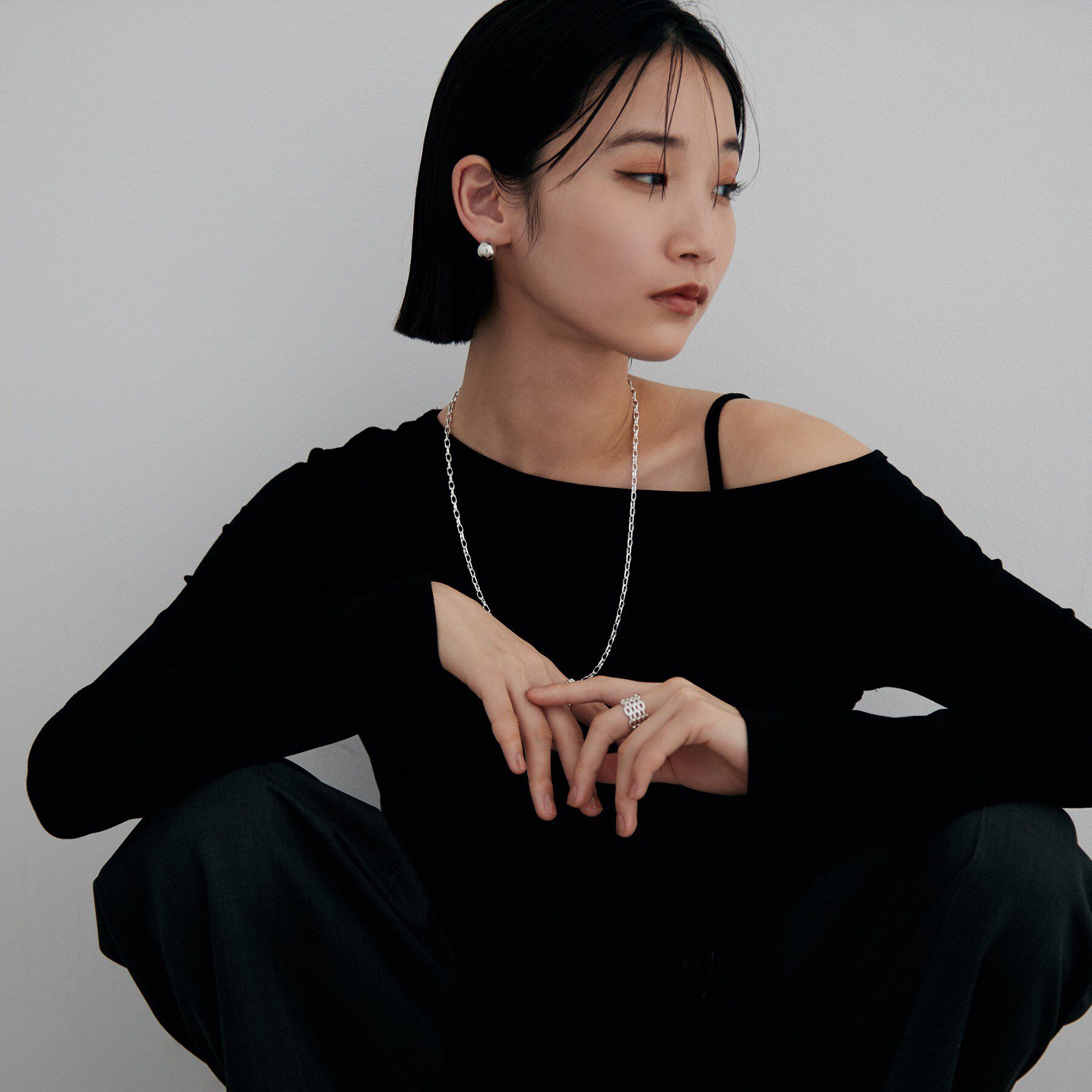 COCOSHNIK ONKITSCH「シルバー トリプルPCチェーンモチーフリング」|リング|