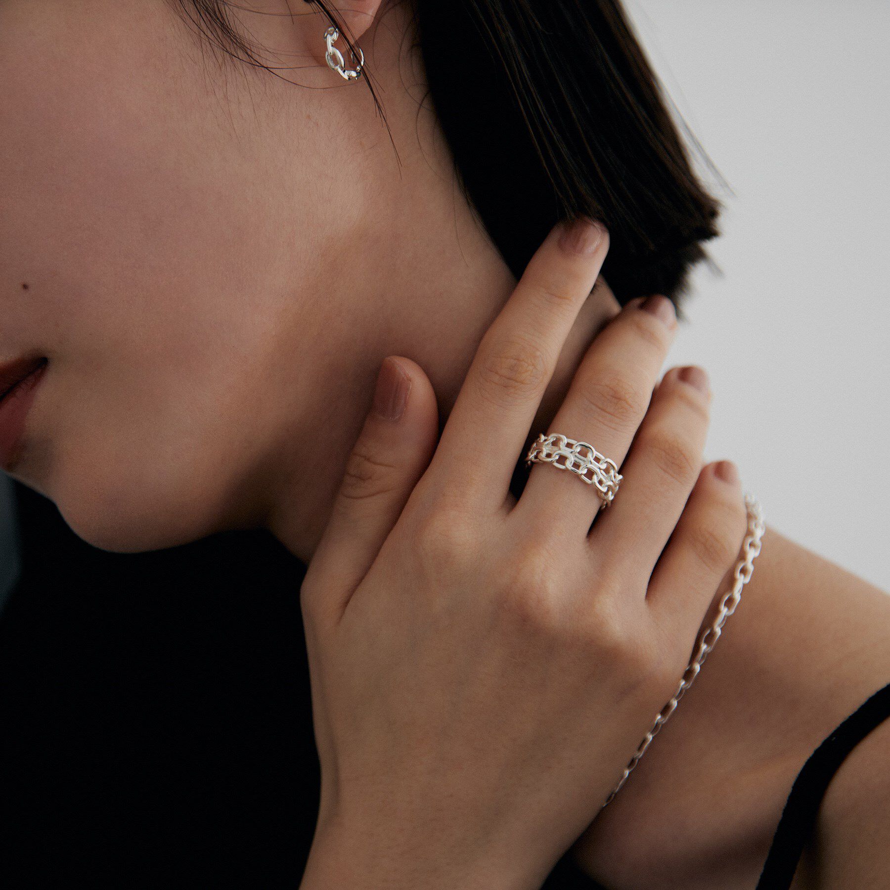 COCOSHNIK ONKITSCH「シルバー ビスマルクチェーンモチーフリング」|リング|