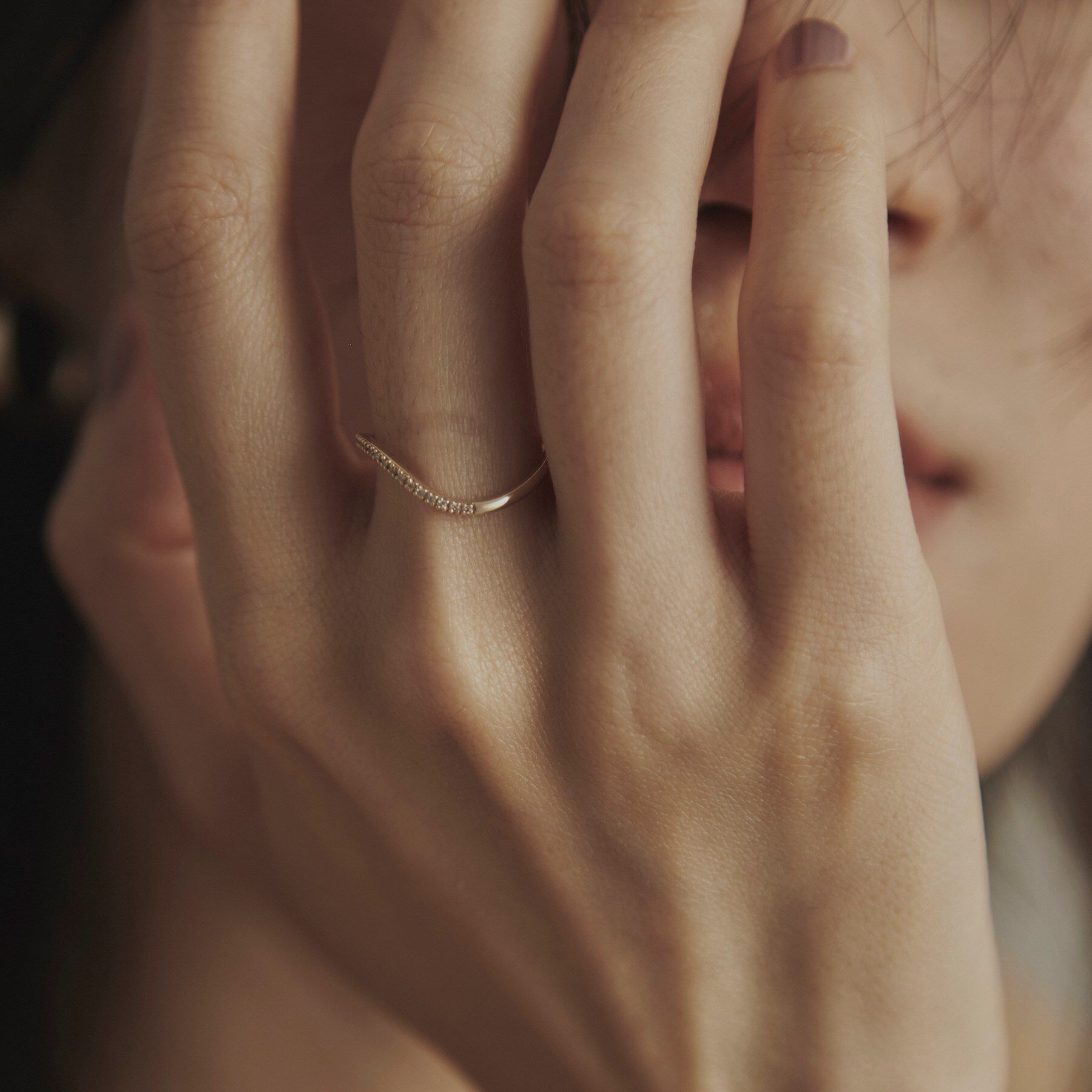 COCOSHNIK「K10ダイヤモンド Sライン リング」|リング|