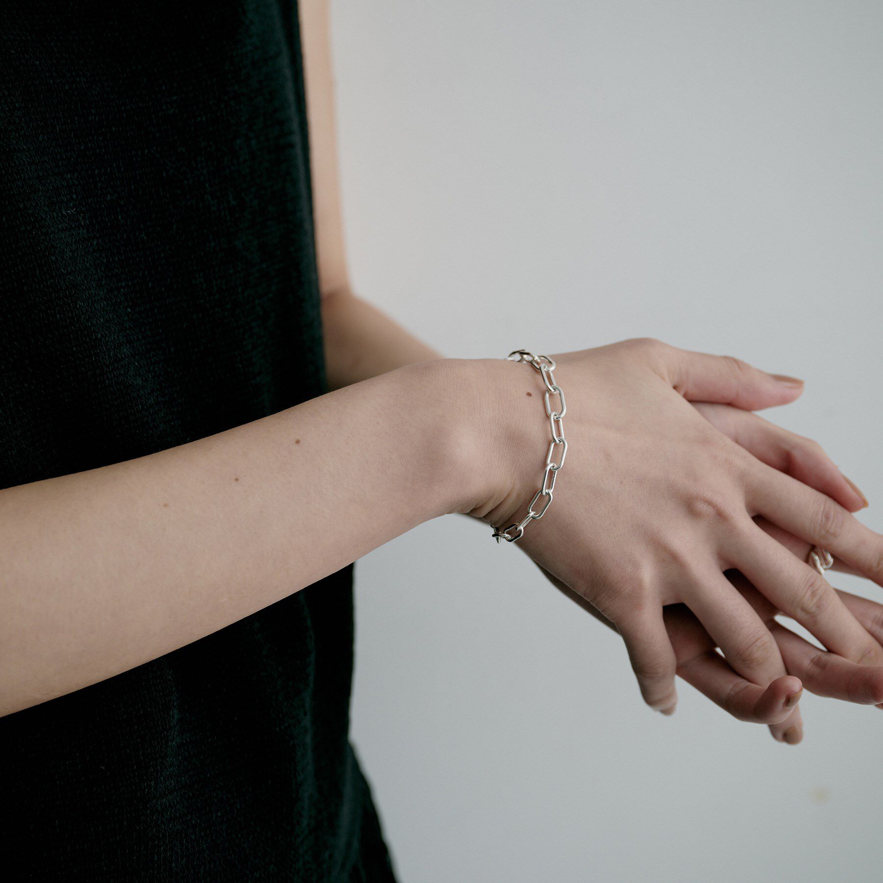 COCOSHNIK ONKITSCH「シルバー デザインチェーン ケーブルグラデーションブレスレット」|ブレスレット・バングル|