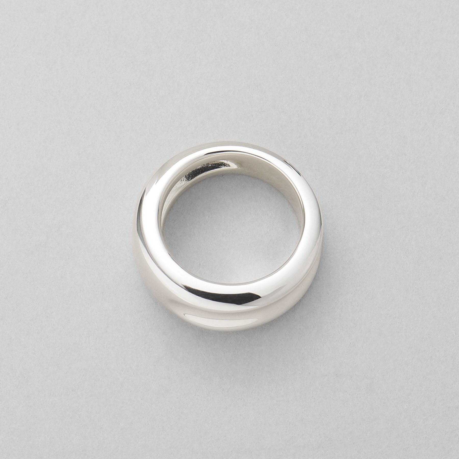 COCOSHNIK ONKITSCH「シルバー コンケイブピンキーリング」|リング|