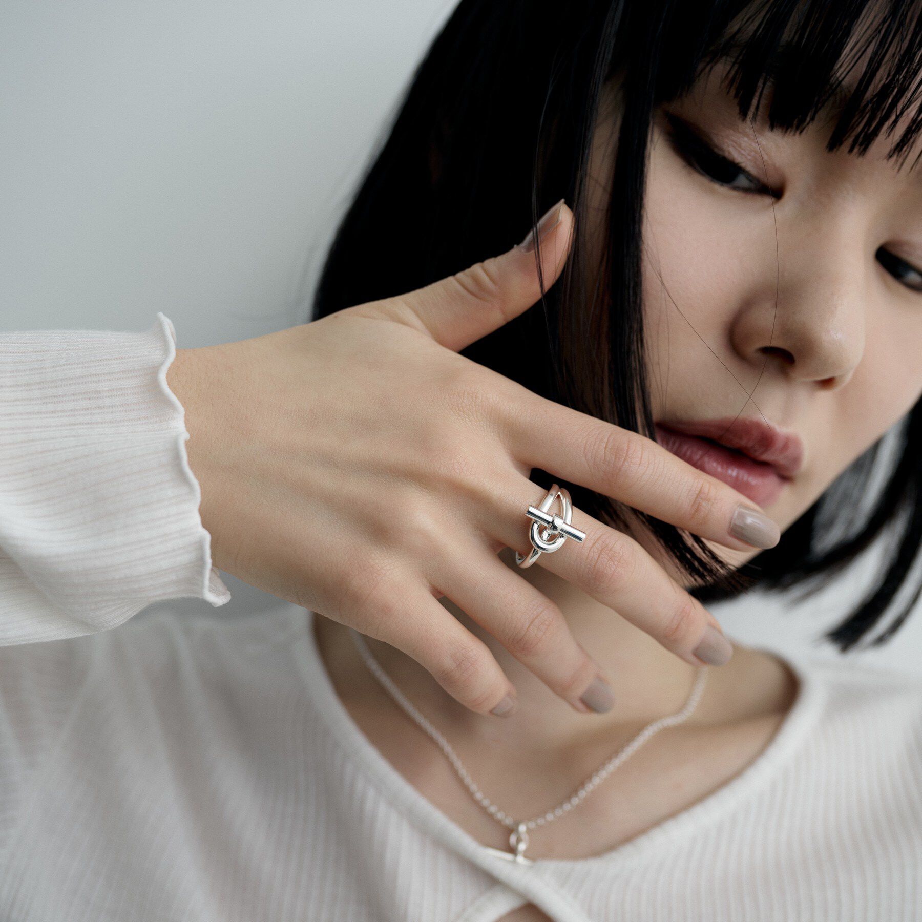 COCOSHNIK ONKITSCH「シルバー マンテルモチーフリング」|リング|