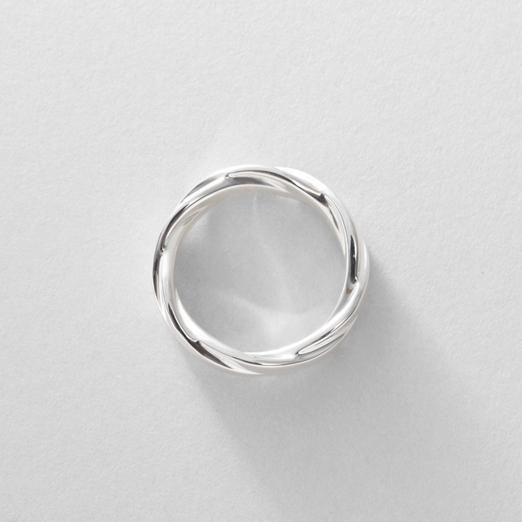 COCOSHNIK ONKITSCH「シルバー フラットブレイドリング（16号、18号）」|リング|