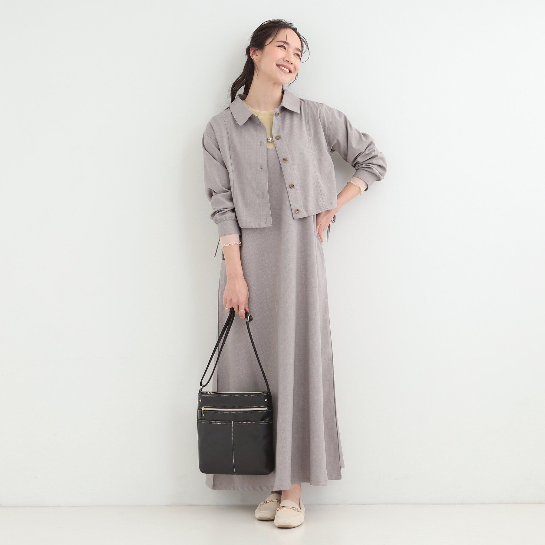 SHOO･LA･RUE「ボディフィット8ポケットショルダーバッグ」|ショルダー・メッセンジャー|