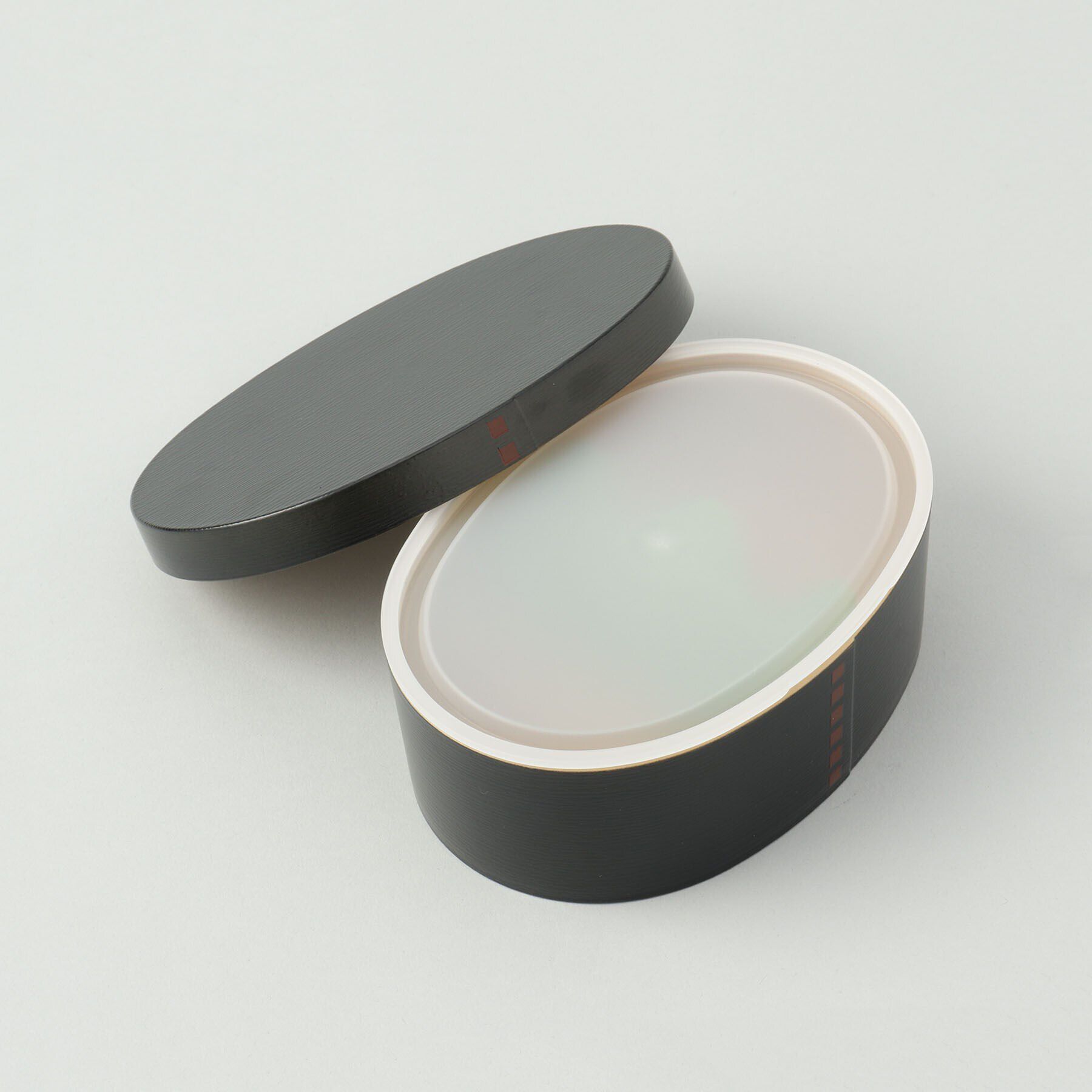 212 KITCHEN STORE「ななめ森ランチボックス わっぱ BK」|食器・キッチングッズ|