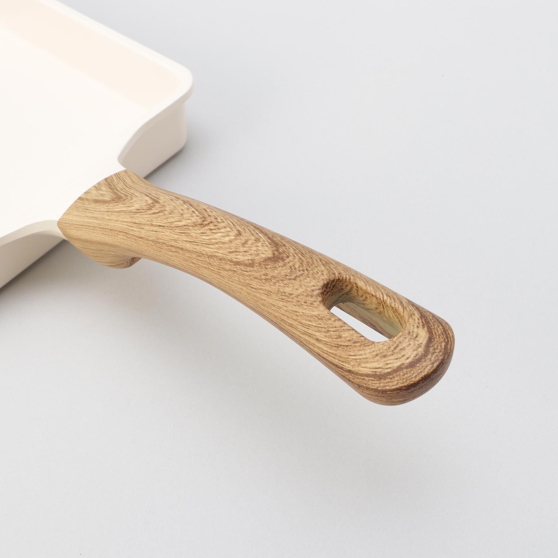 212 KITCHEN STORE「HANAKOセラミックエッグパン」|食器・キッチングッズ|