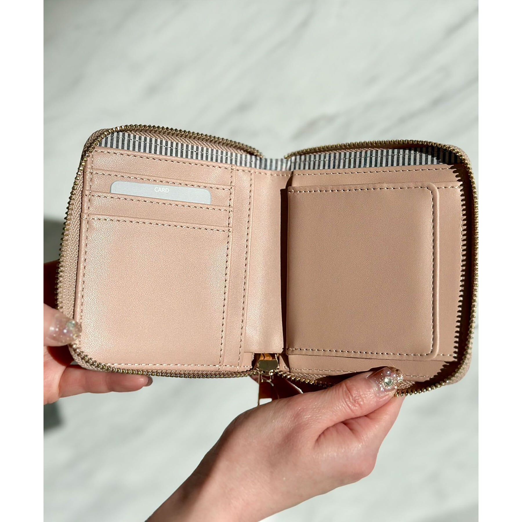 Ober Tashe「【新生活・新学期】角シボミドルラウンド財布」|財布|