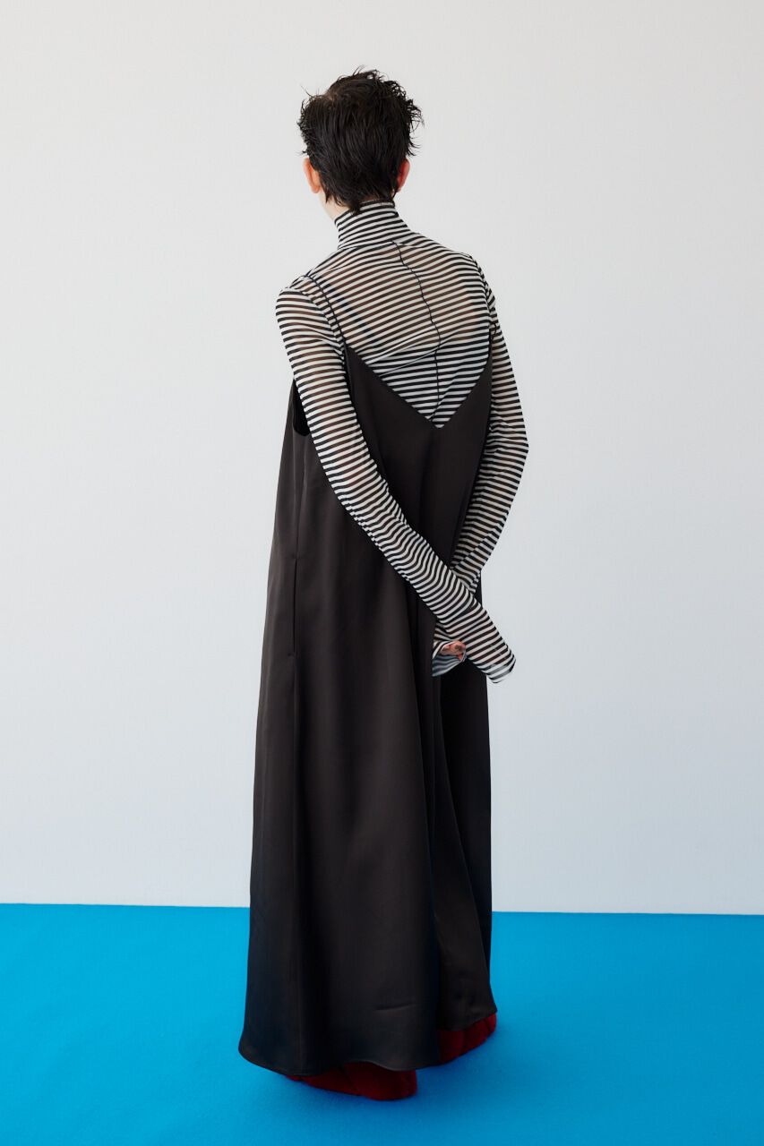 HeRIN.CYE「Back open satin dress」|ワンピース|