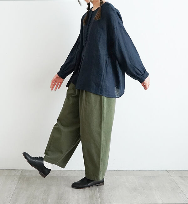 オオカミとフクロウ「オオカミと窓辺の小さな灯り&ldquo;長袖&rdquo;」|シャツ・ブラウス|