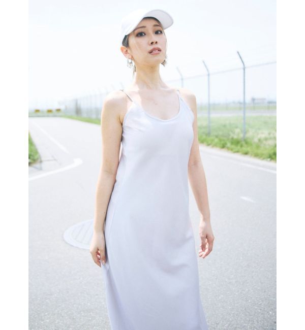 GYDA「バックオープンサテンキャミロングワンピース」|ワンピース|