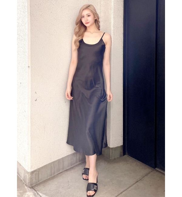 GYDA「バックオープンサテンキャミロングワンピース」|ワンピース|