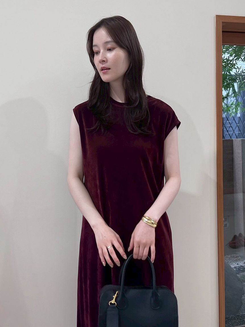 Mila Owen「バックシャンフレンチスリーブベロアワンピース」|ワンピース|