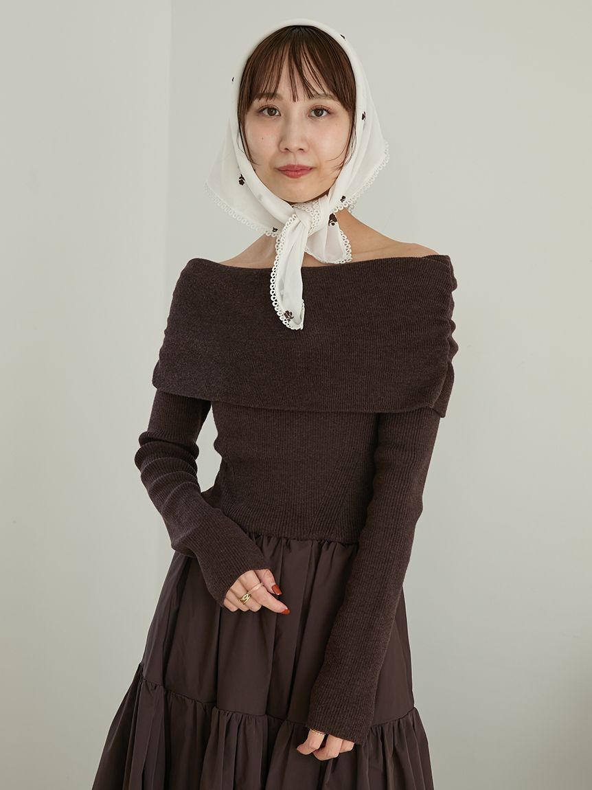 emmi atelier「フロッキーフラワープリントスカーフ」|バンダナ・スカーフ|OWHT