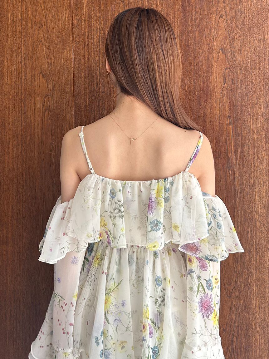 SNIDEL「オフショルフリルワンピース」|ワンピース|