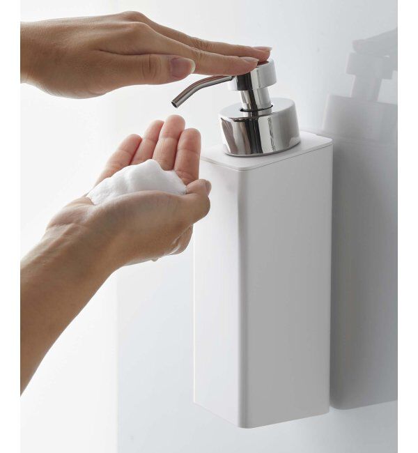 Lbc with Life「tower マグネット泡ディスペンサー」|トイレタリー・ランドリーグッズ|