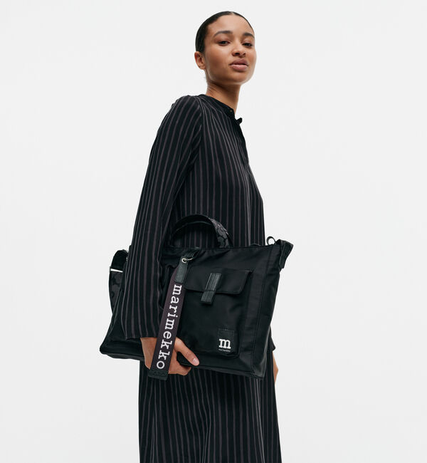 Marimekko「Everything Messenger Solid ショルダーバッグ」|ショルダー・メッセンジャー|