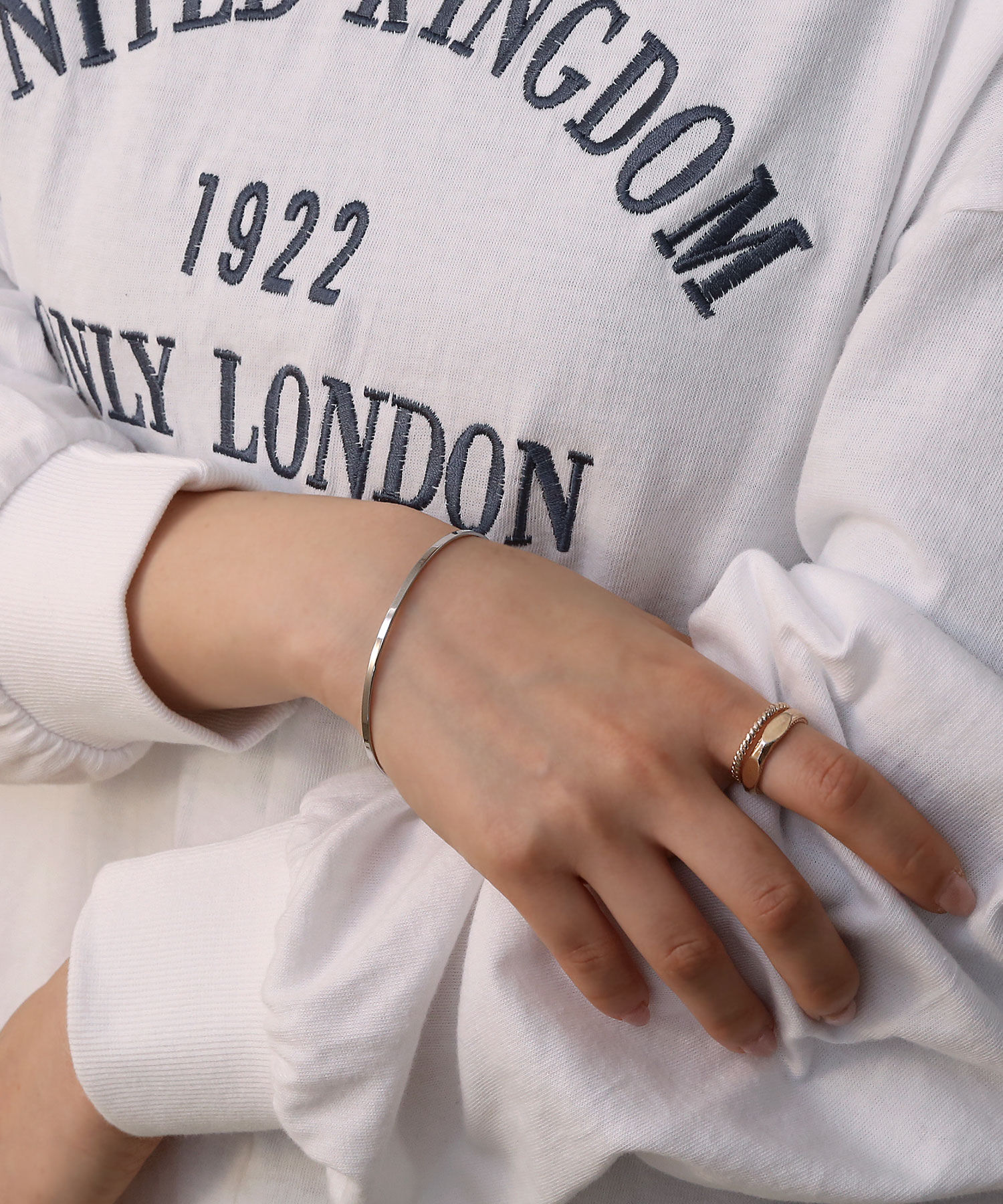 colleca la「極細バングル」|ブレスレット・バングル|