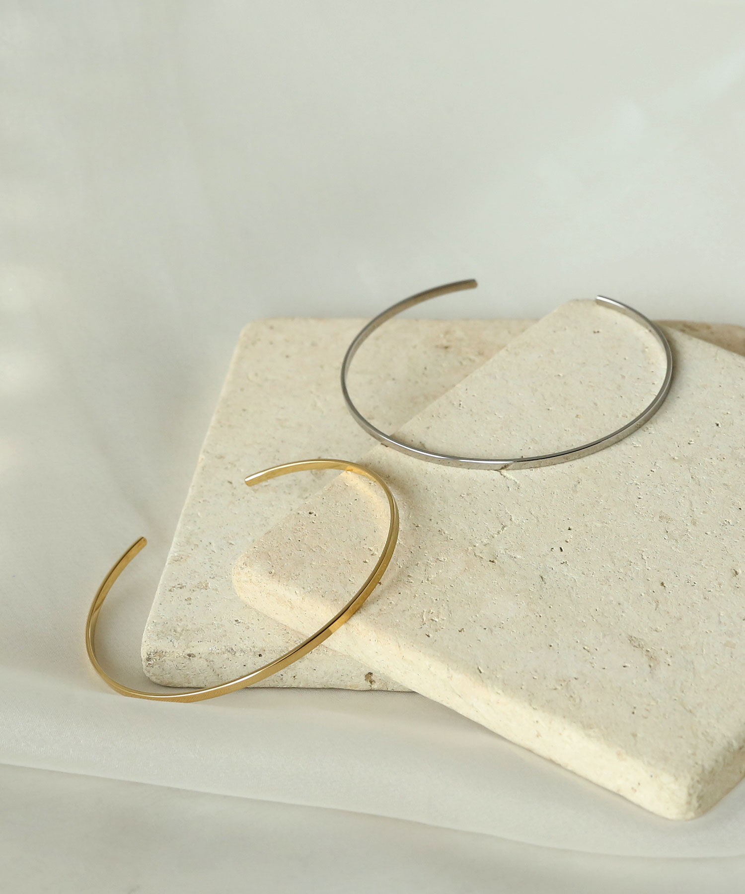 colleca la「極細バングル」|ブレスレット・バングル|