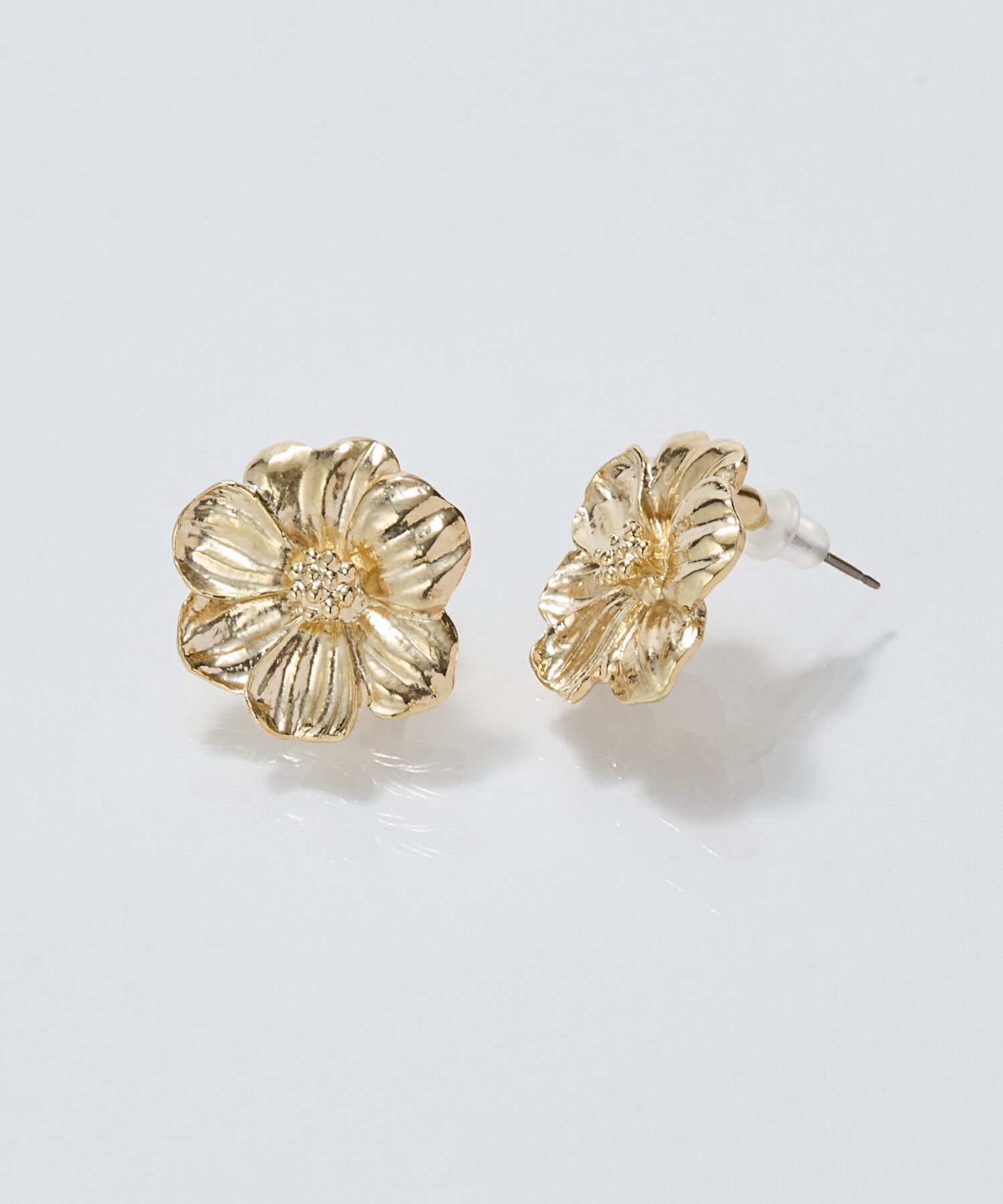 Phoebe「フレグラントフラワーメタルピアス」|ピアス|