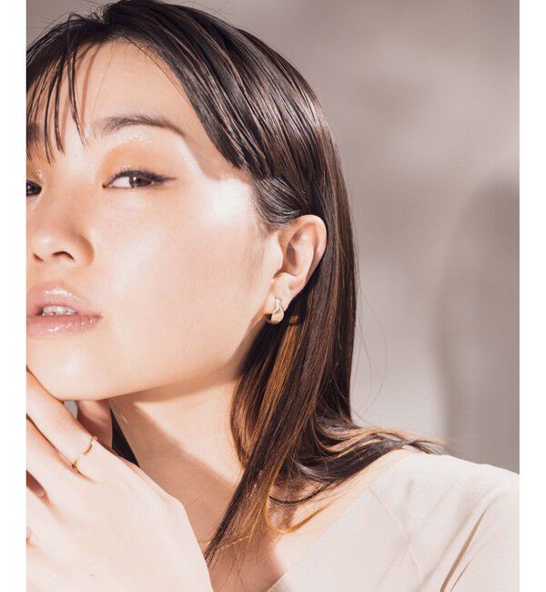 ete「フープイヤリング ペタル」|イヤリング|