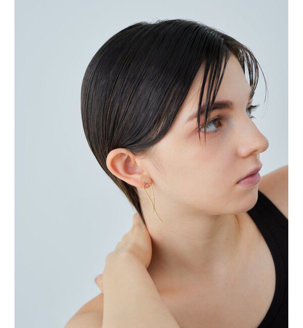 ete「カーヴィーライン ピアス」|ピアス|