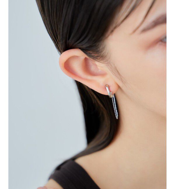 ete「ドレープ ハグイヤリング」|イヤリング|