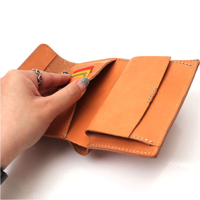 BACKYARD FAMILY「財布 メンズ 二つ折り 本革 通販 日本製 二つ折り財布 2つ折り財布 小銭入れあり ブランド」|財布|