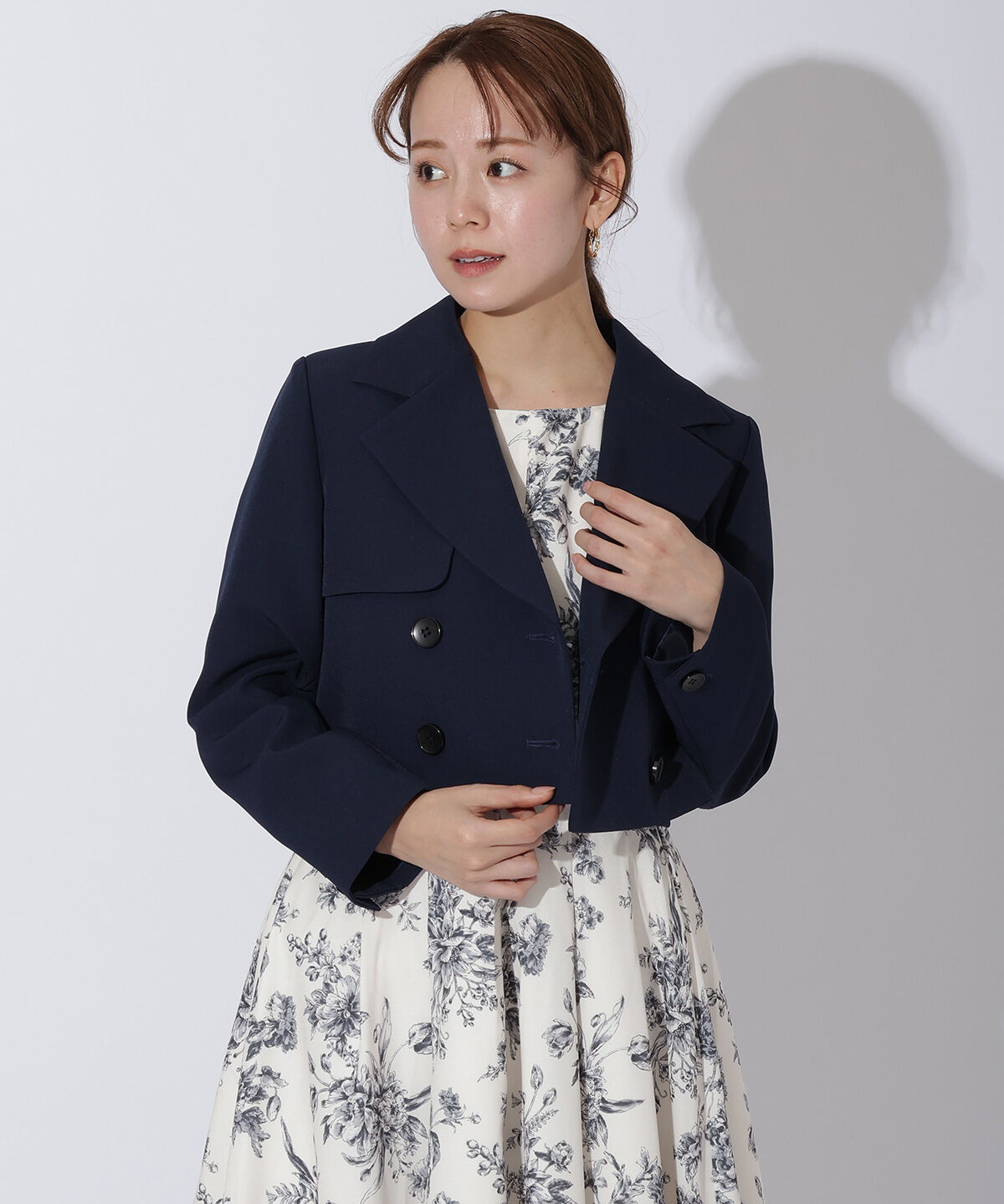 アンドクチュール「ダブルクロスショートトレンチ」|トレンチコート|