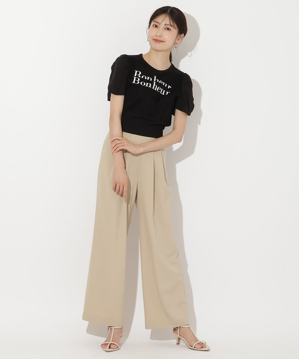 アンドクチュール「クロップドロゴTシャツ」|Tシャツ・カットソー|