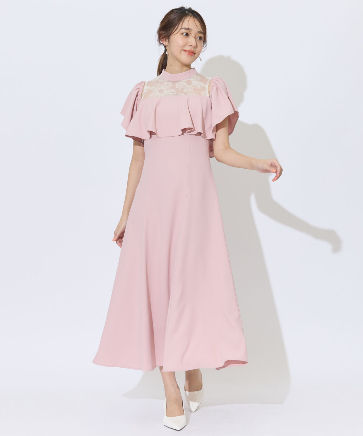 アンドクチュール「2WAYフラワーレースケープドレス」|ドレス|ピンク