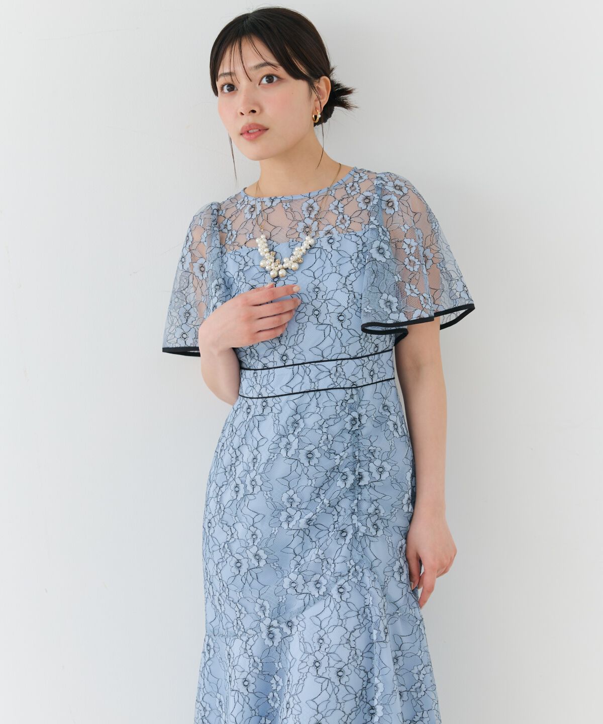 アンドクチュール「アシメギャザーパイピングレースドレス」|ドレス|