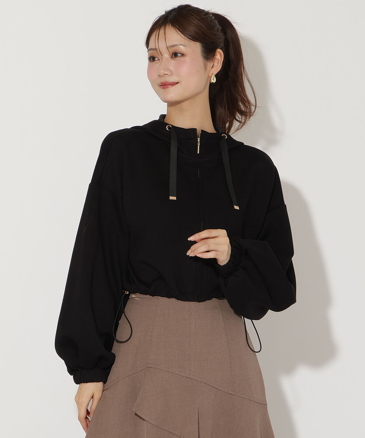 アンドクチュール「ダンボールポンチパーカー」|パーカー|ブラック