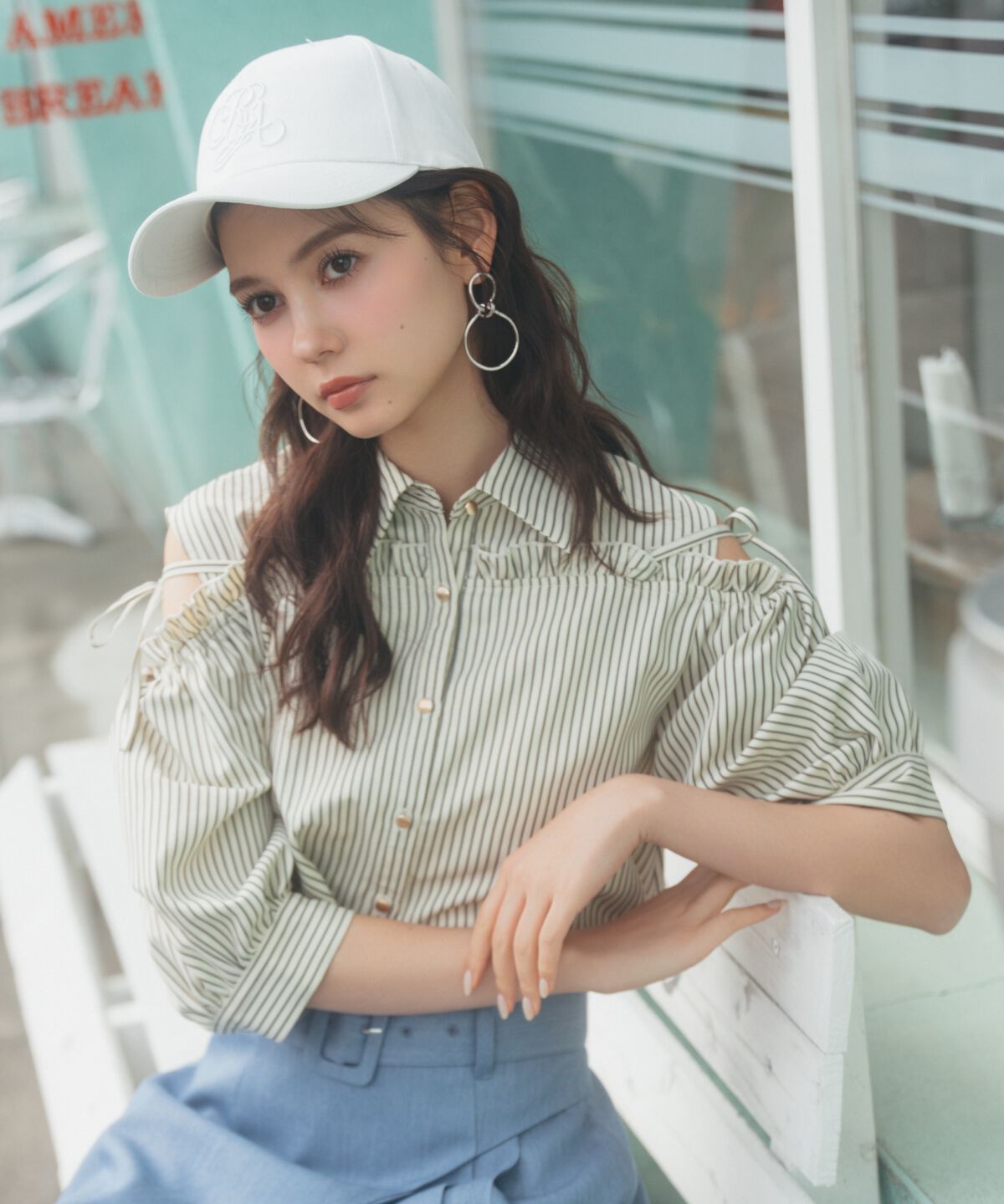 REDYAZEL「肩あきストライプフリルシャツ」|シャツ・ブラウス|ブラック