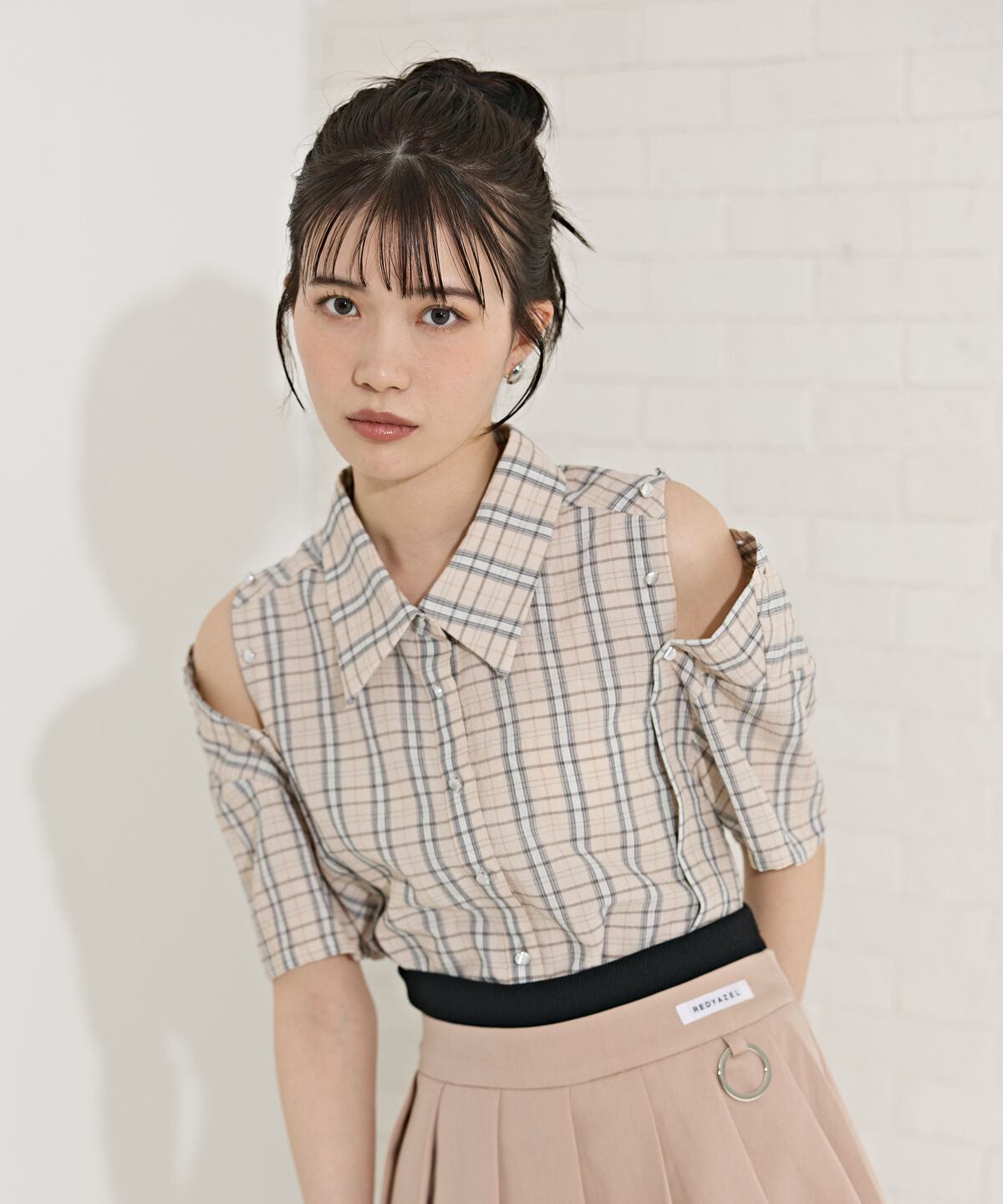 REDYAZEL「2WAYスリーブチェックトップス」|シャツ・ブラウス|ベージュ