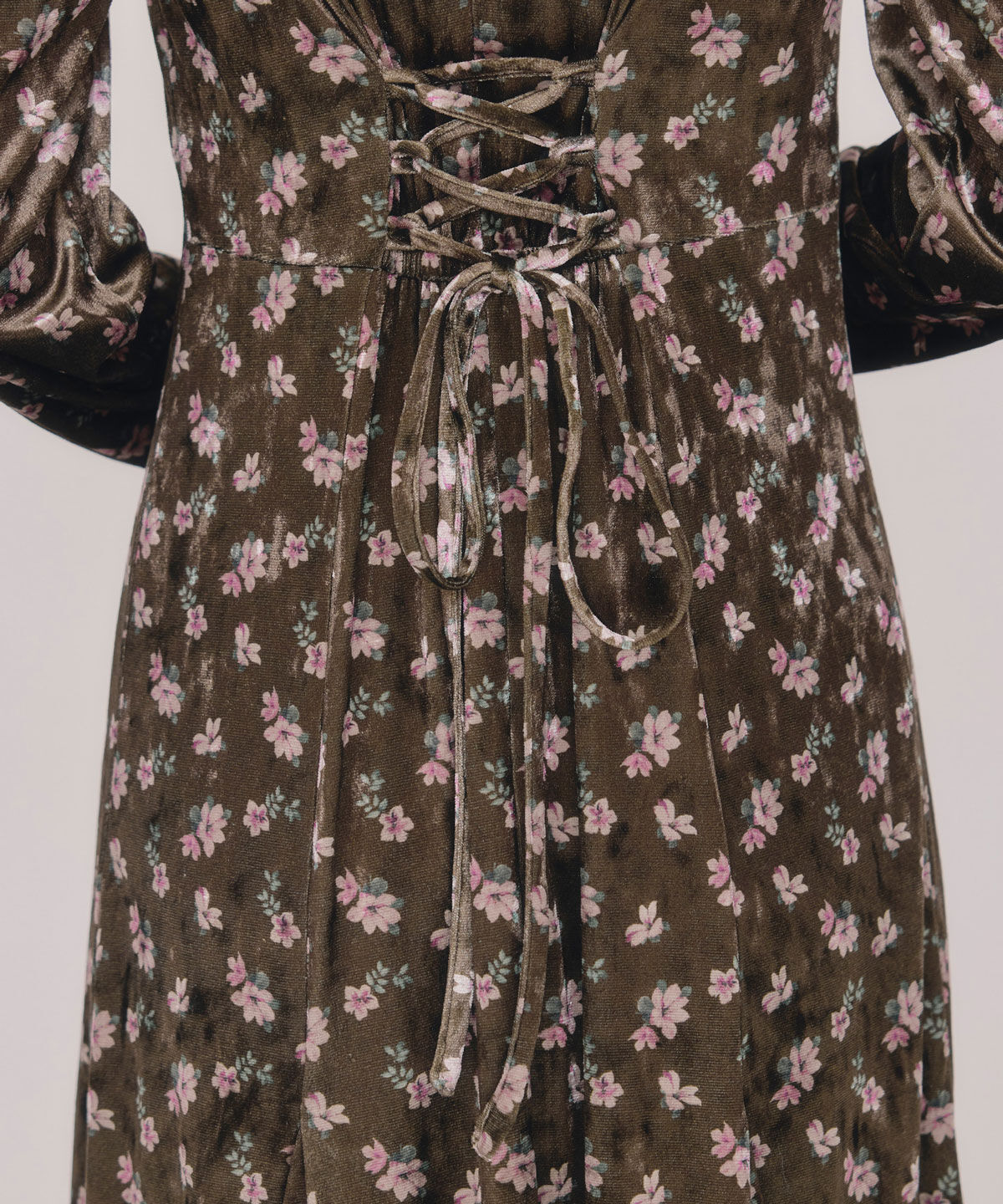 REDYAZEL「クロスリボンフラワーベロアロングワンピース」|ワンピース|