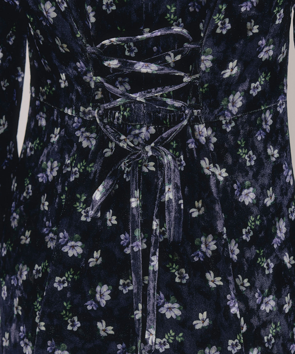 REDYAZEL「クロスリボンフラワーベロアロングワンピース」|ワンピース|