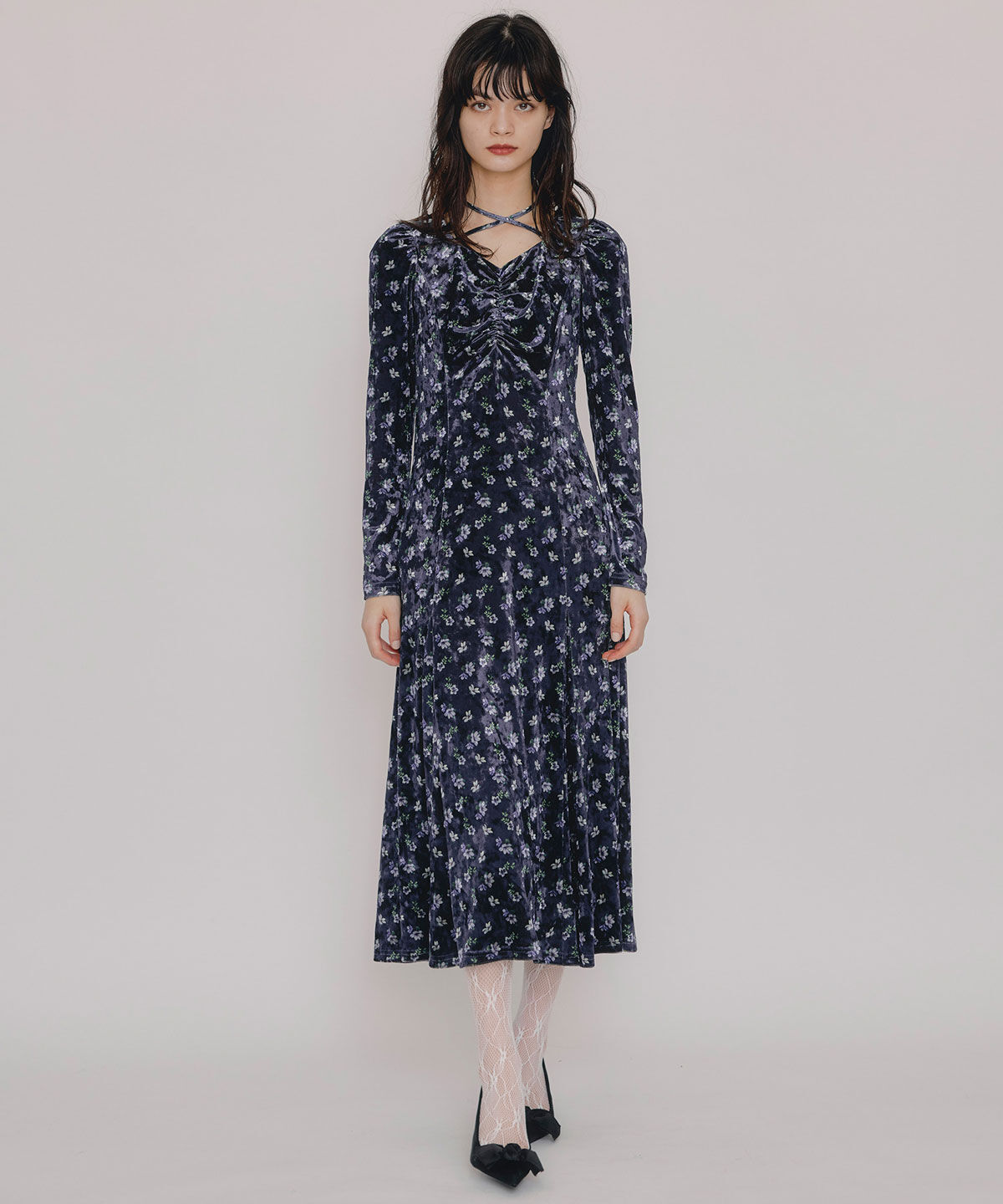 REDYAZEL「クロスリボンフラワーベロアロングワンピース」|ワンピース|