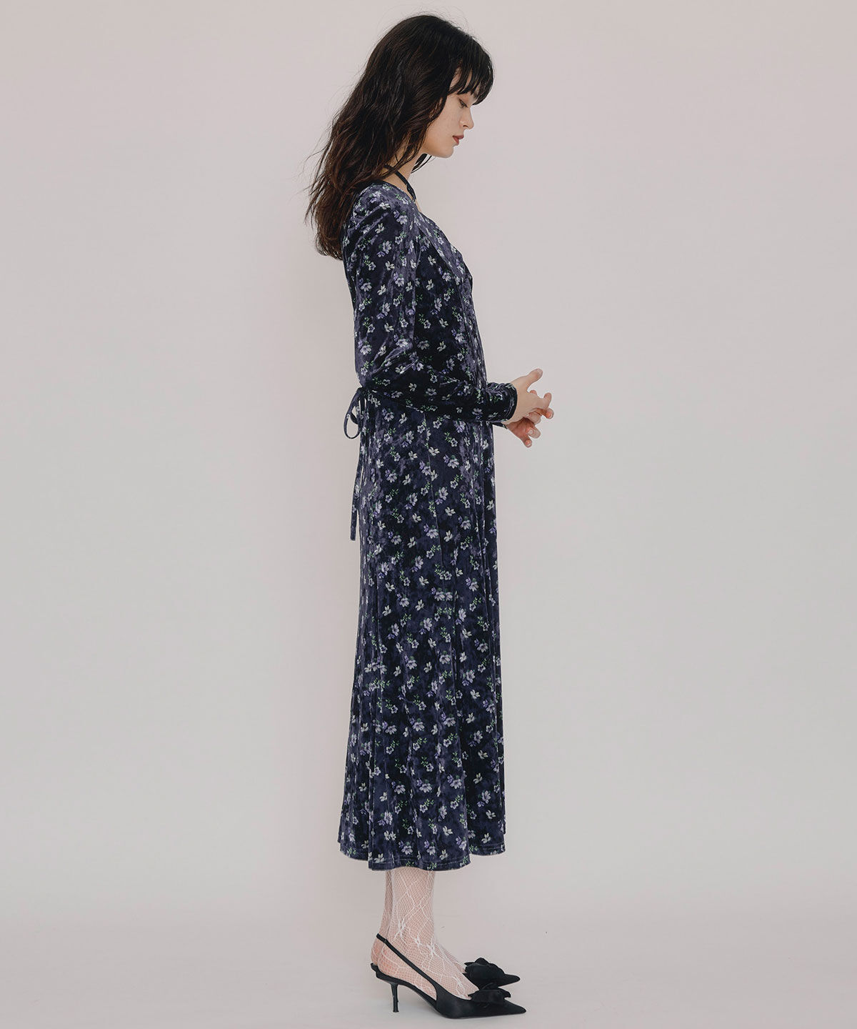 REDYAZEL「クロスリボンフラワーベロアロングワンピース」|ワンピース|